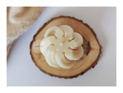 Geometric Swirl Candle | Rotating Waves Candle