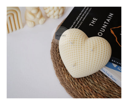 Scented Large Knit Heart Candle