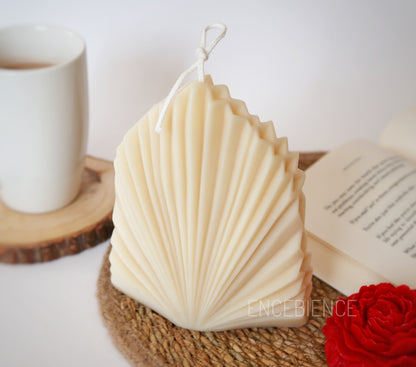 Scented Palm Leaf Candle | Fan Candle