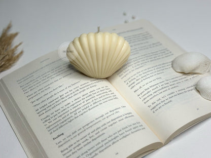 Set of 2 - Scented Sea Shell Candle